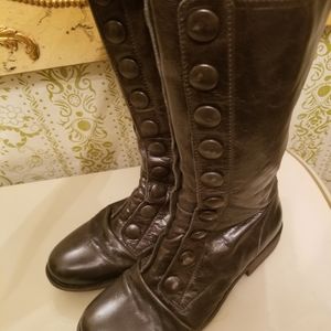 MIZ MOOZ GREEN BOOTS 7.5